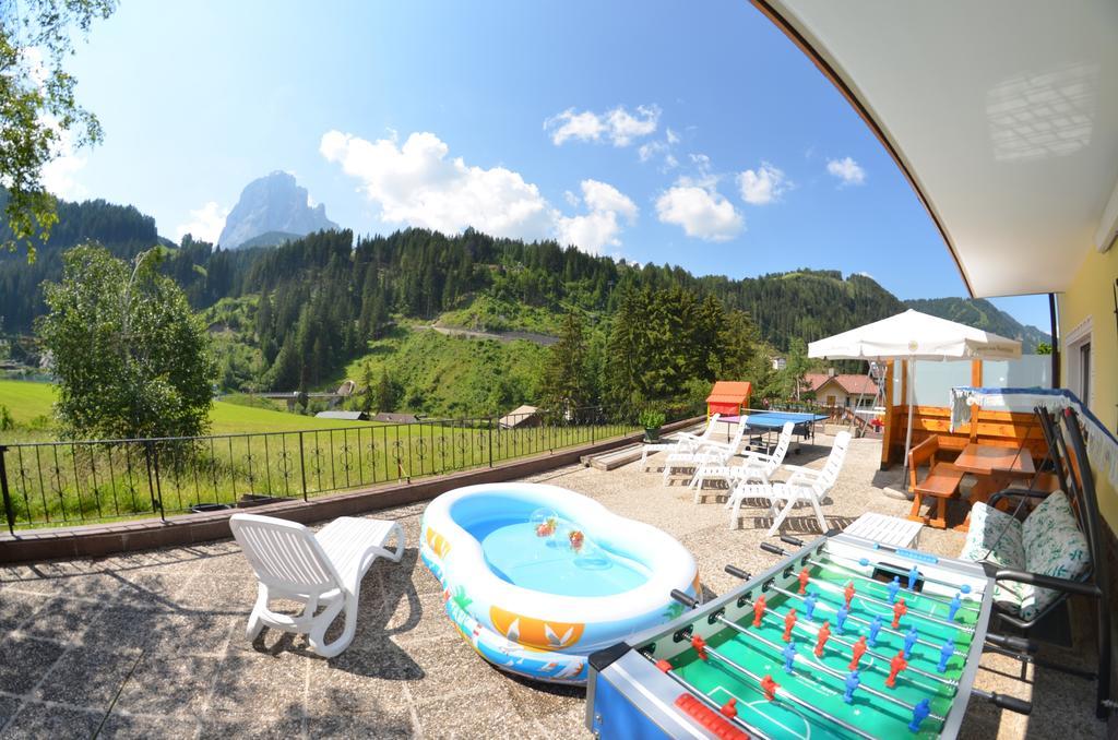 Garni Ossi Bed & Breakfast Santa Cristina Val Gardena Exterior photo